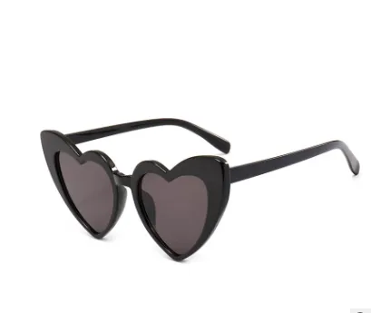 2021 New Fashion Heart Sunglasses