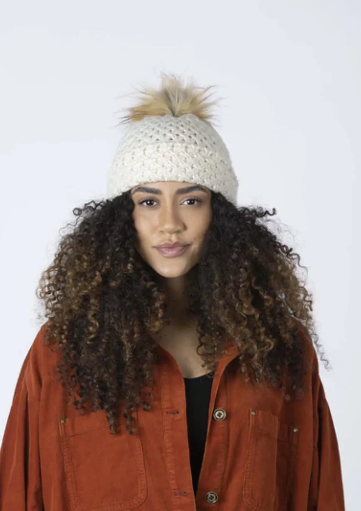 Diva Knit Beanie - Bone