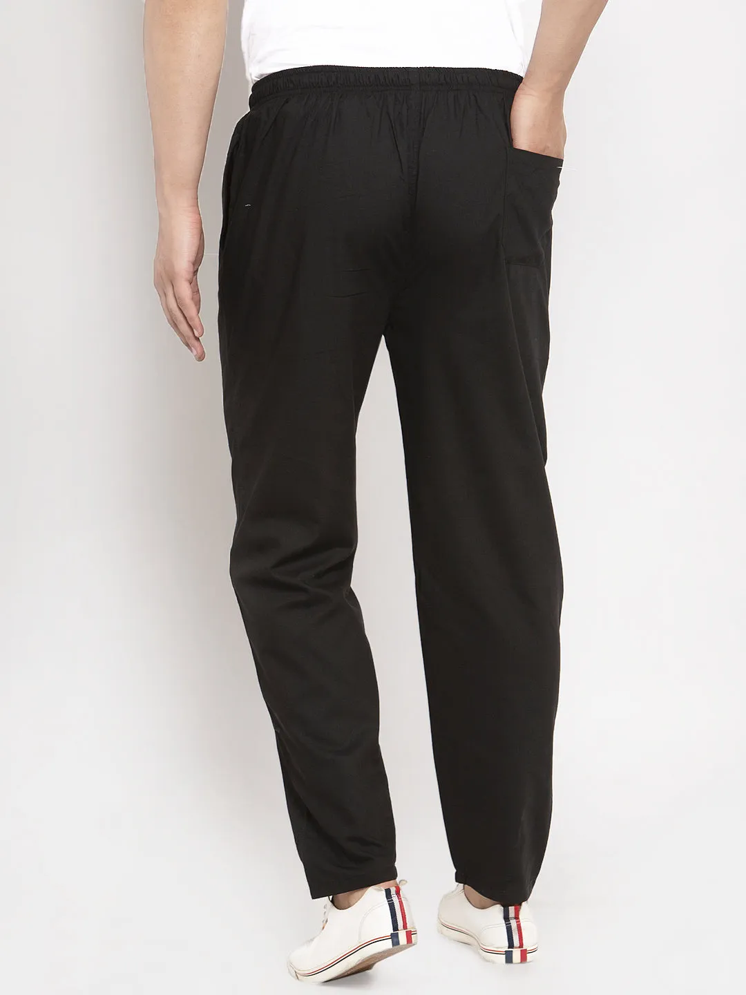 Jashvi Men Black Solid Track Pants