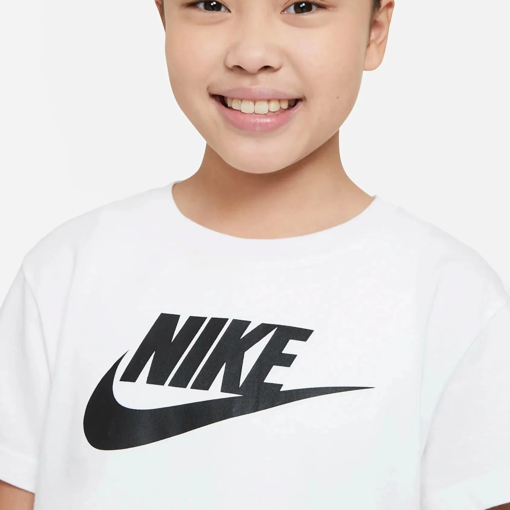 Nike Sportswear Girls T-Shirt