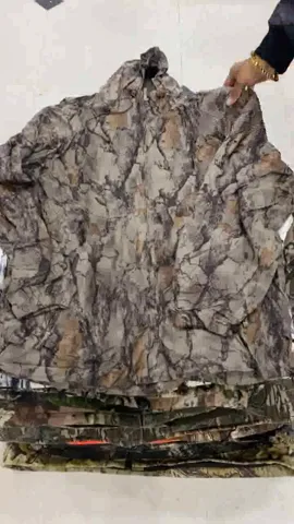 Realtree Jackets - 20 Pieces