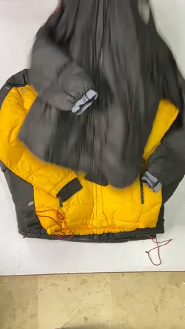 The North Face 600 Puffer Jackets 10 pcs