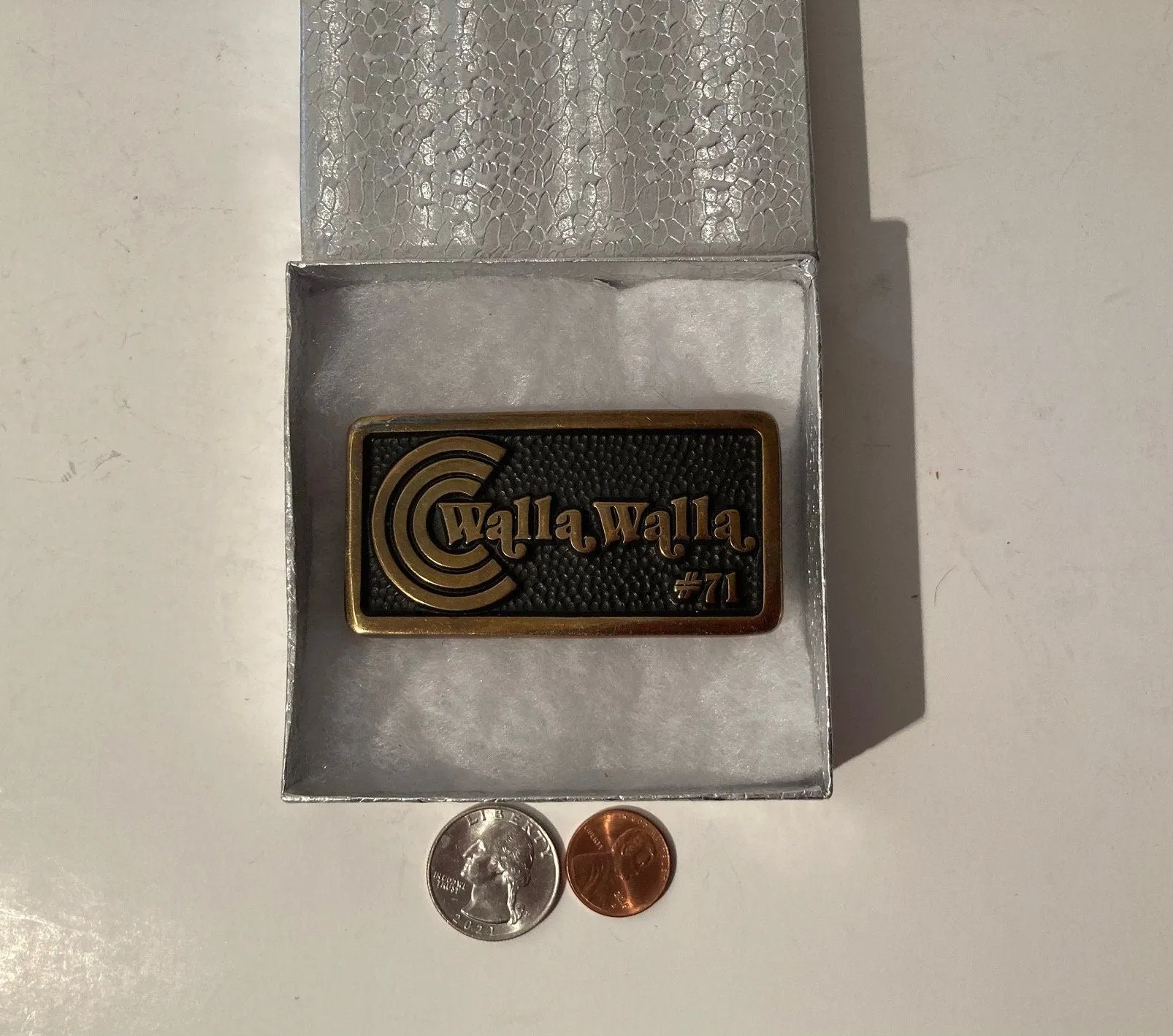 Vintage 1988 Metal Brass Belt Buckle, Walla Walla, 71, Fun, Nice Design, Heavy Duty, Quality, Fashion, Belts, Shelf Display, Free Shipping